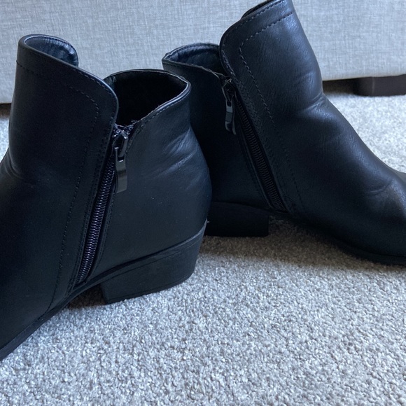 Top Moda Booties - Picture 4 of 7